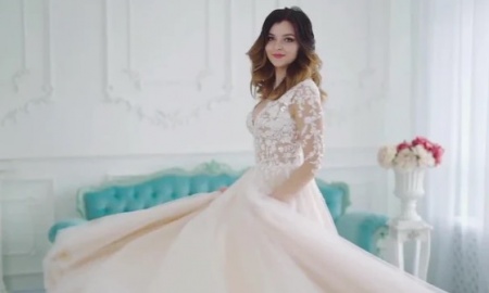 دانلود فوتیج ویدئویی لباس عروس