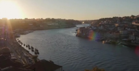 دانلود فوتیج آماده رودخانه River In Porto