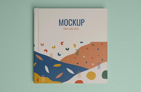 موکاپ کتاب مربعی