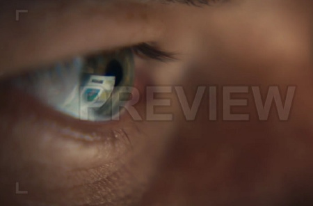 دانلود فوتیج چشم با انعکاس صفحه نمایش 4K