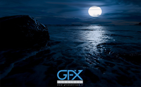 عکس ماه در شب با کیفیت