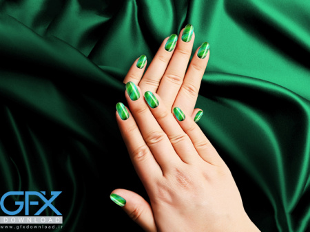 عکس ژلیش ناخن سبز