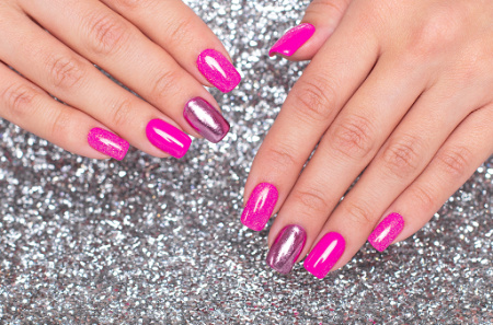 عکس ژلیش ناخن صورتی