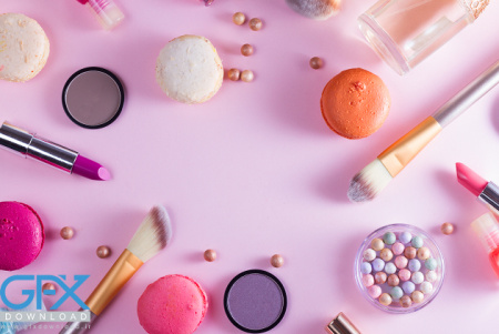 عکس لوازم آرایشی صورتی