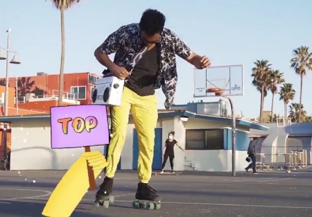 پروژه افتر افکت نمایش لوگو پوستر در دست Logo Poster In Hand Reaction