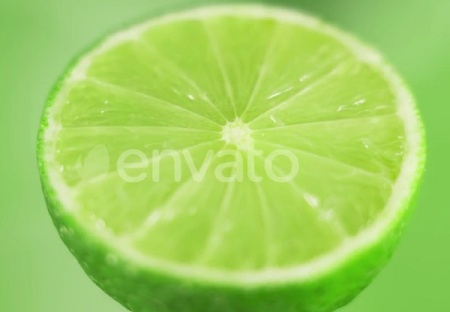 دانلود فوتیج لیموی تازه The Fresh Limes
