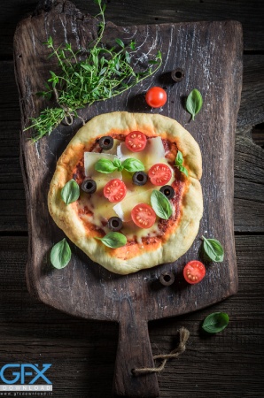 عکس پیتزا برای استوری