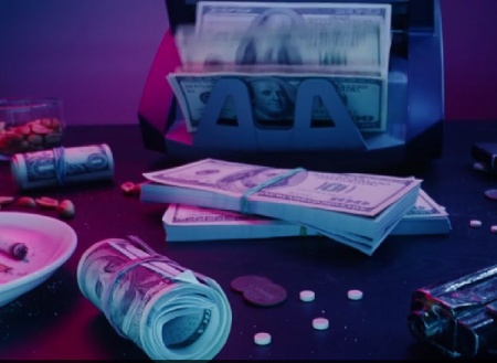 فوتیج دستگاه شمارش اسکناس The Counting Machine