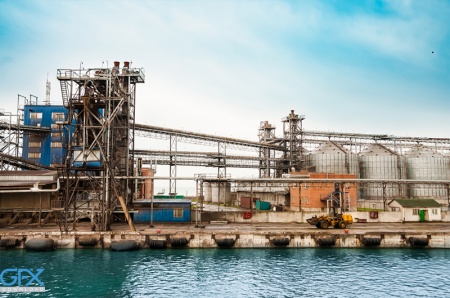 عکس کارخانه صنعتی برای استفاده در کاتالوگ‌های تجاری