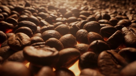 ویدیو استوک دانه‌ های قهوه Roasted Coffee Beans