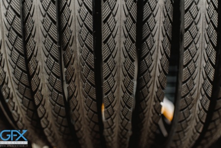 عکس باکیفیت از لاستیک برای استفاده در طراحی، چاپ