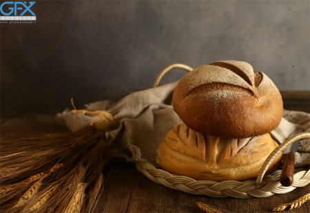عکس نان باگت تازه پخته شده برای طراحی منو