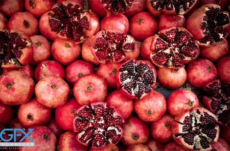 عکس خفن عکس انار پاییزی برای پروفایل