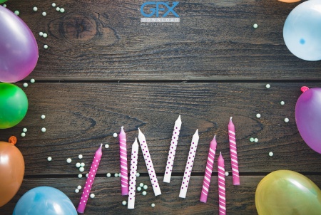 تصویر انواع شمع تولد رنگی و فانتزی