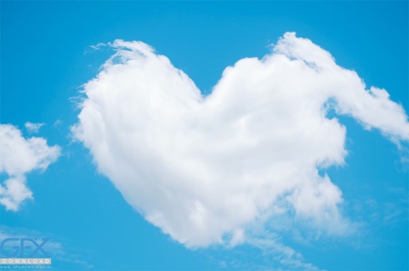 عکس ابر قلبی در آسمان