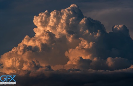 عکس ابر در شب مناسب والپیپر و پس‌زمینه